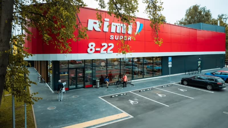 Lielezeres Street 18 — Rimi supermarket built-to-suit commercial building, Riga.